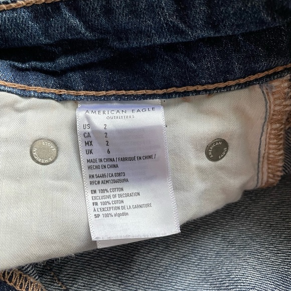 SOLD: AE Tomgirl Shortie Jean Shorts - Picture 3 of 9